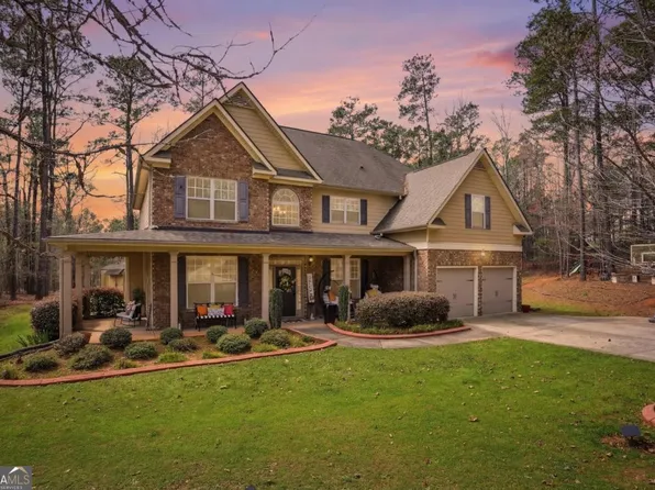 5210 Blackheath Way, Fairburn, GA 30213