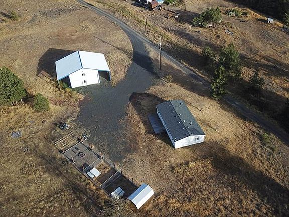 3rd image of 25516 S Colombia Basin Hwy
