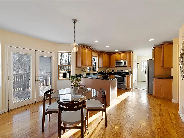 50 Horton Rd — Photo 4