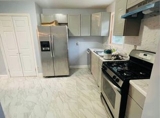2 Pagnotta Dr, Port Jefferson Station, NY 11776