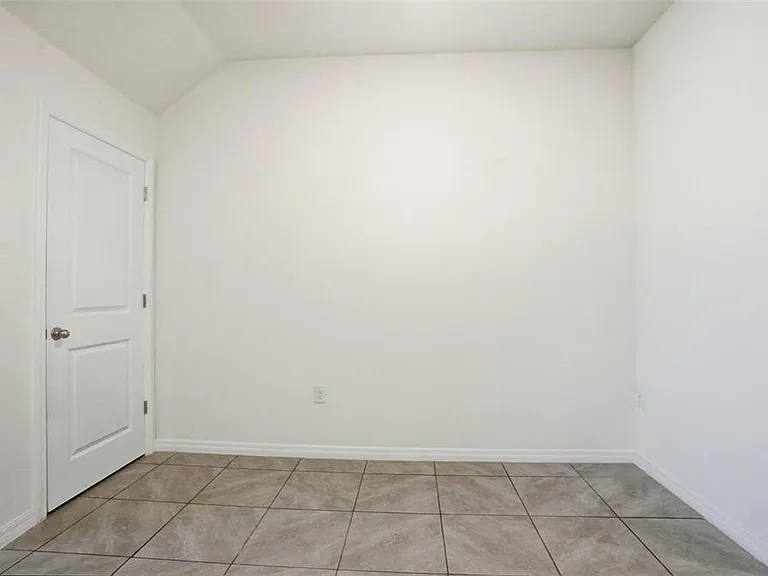 5267 Dragonfly Dr — Photo 6