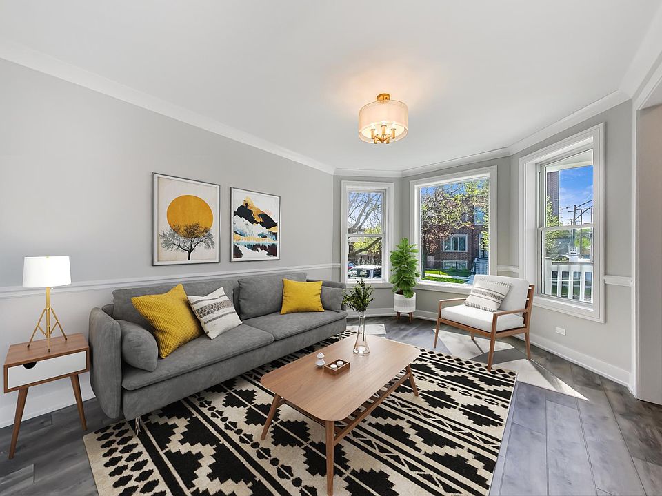 1st image of 2743 N Hamlin Ave #1