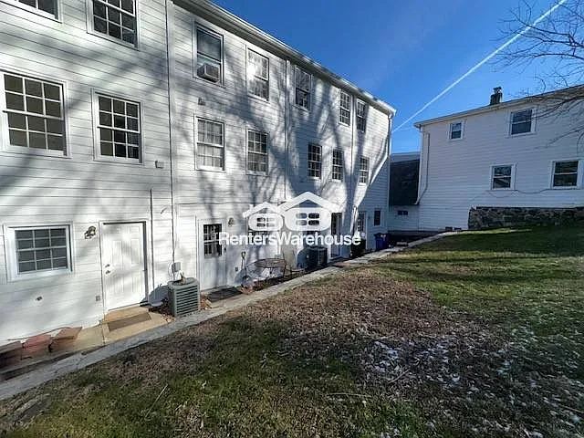 8521 Main St — Photo 27