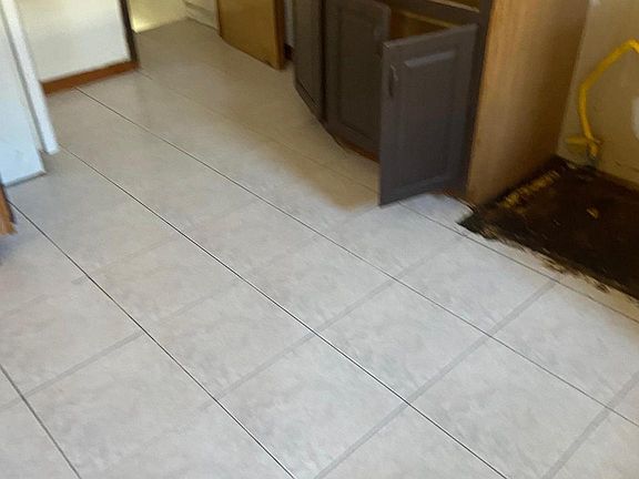 4th image of 4235 Teesdale St