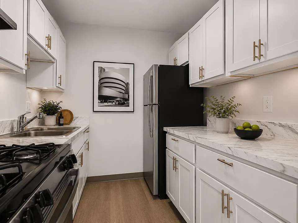 Six Trails Apartments - Saline, MI