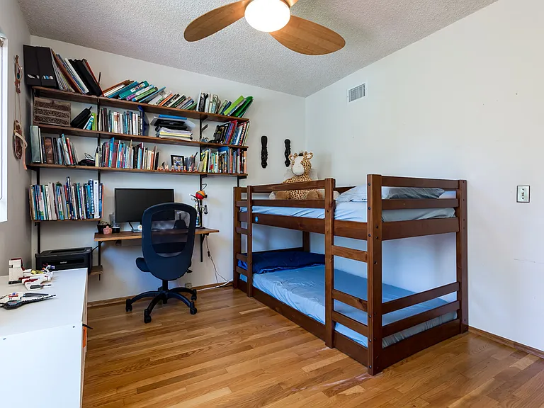 3820 Belmont Ave — Photo 12