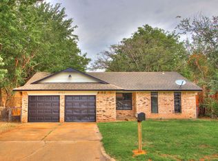 9707 NE 2nd Pl, Oklahoma City, OK 73130