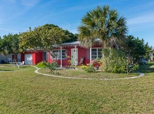 104 158th Ave, Redington Beach, FL 33708