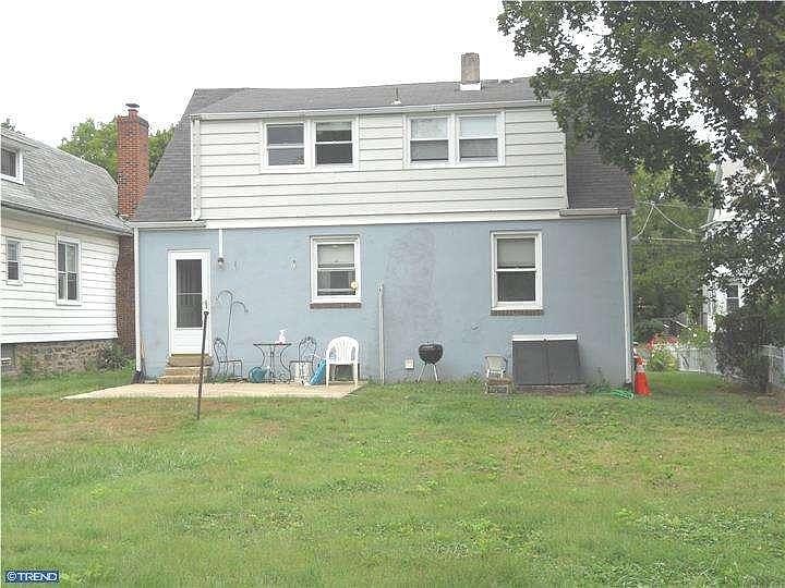 2nd image of 56 Robbins Ave