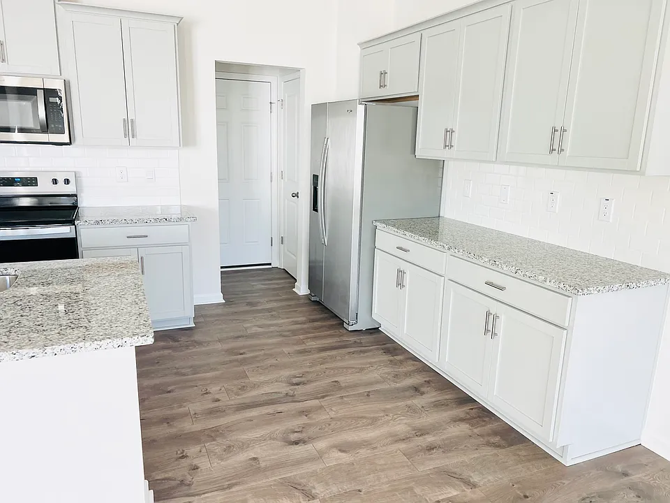 1218 Evelynnview Ln