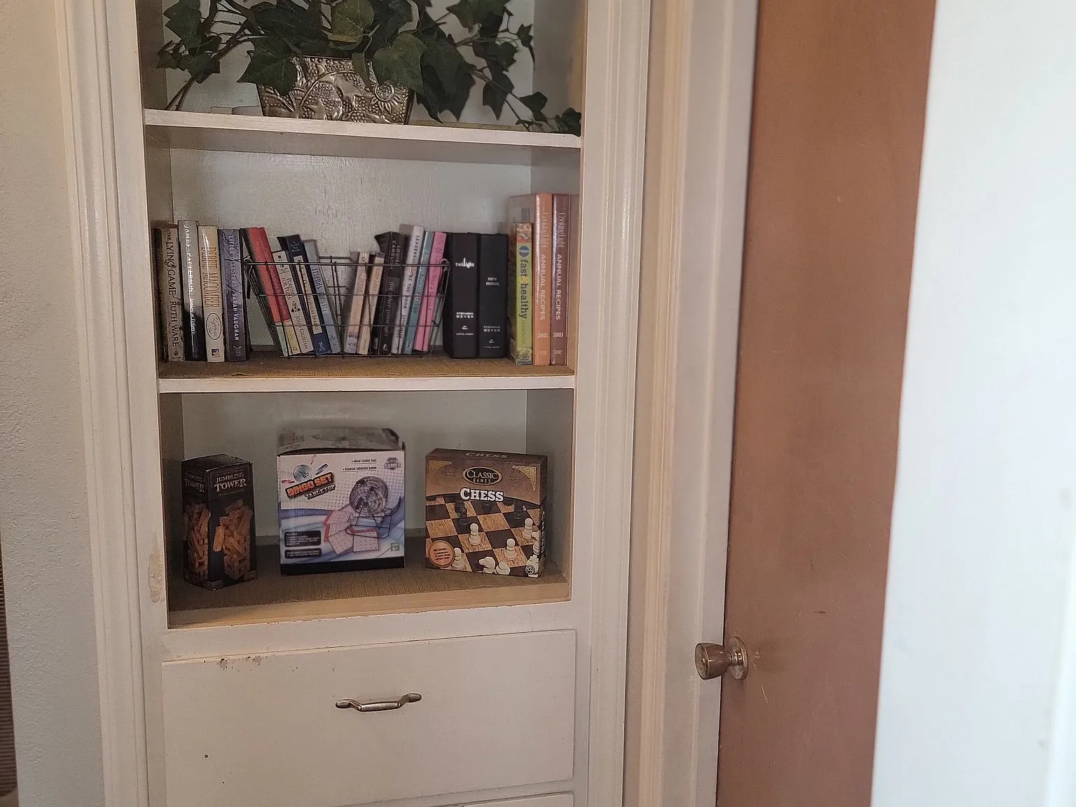 Fully Furnished 1BR/1BA Apartment — Photo 3