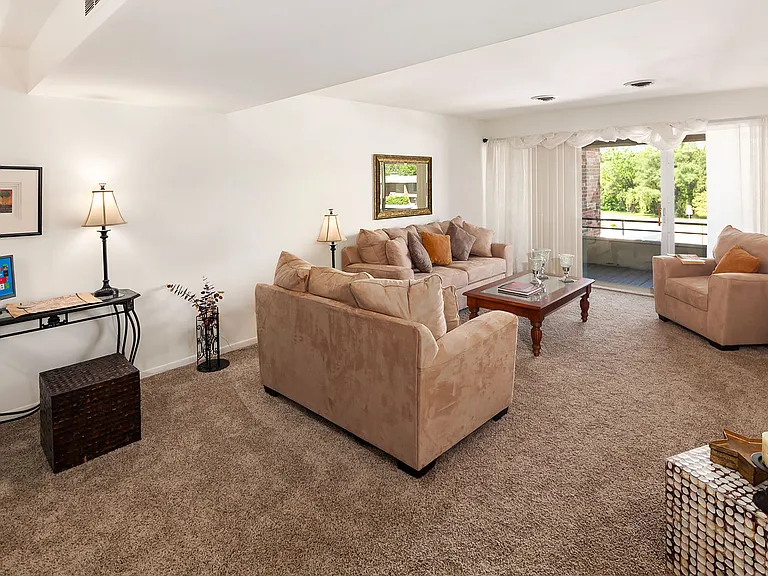 2 Bedroom 1.5 Bath