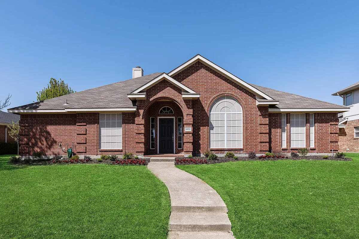 Building Photo - 4909 Springtree Ln