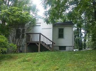 24 Railroad Ave, Brevard, NC 28712