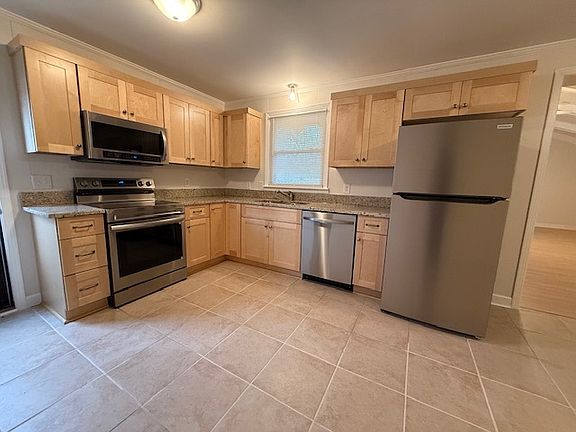 Kitchen view of appliances