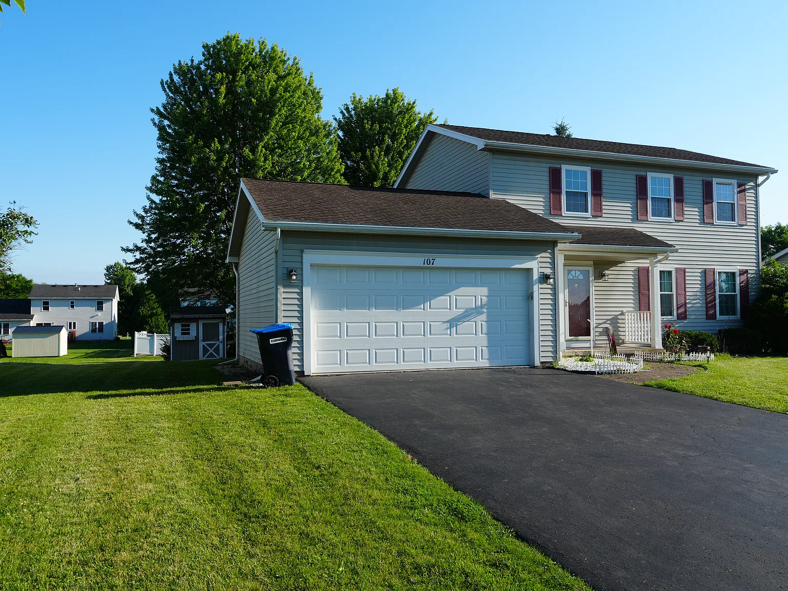 107 Salzer Hts — Photo 2