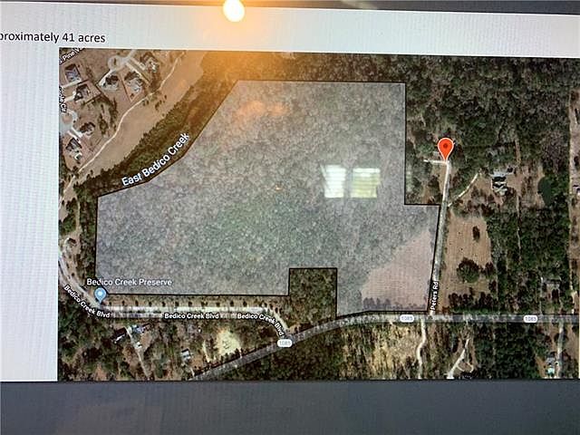 2nd image of 747 Highway 1085