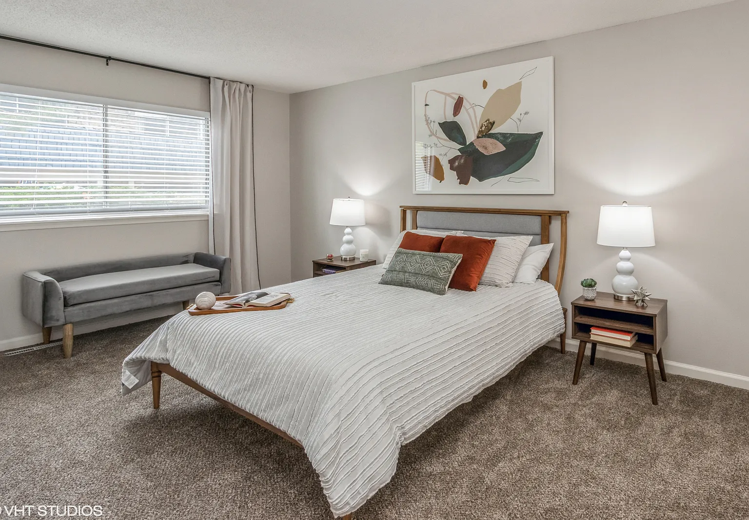 Kenilworth Apartments — Photo 1