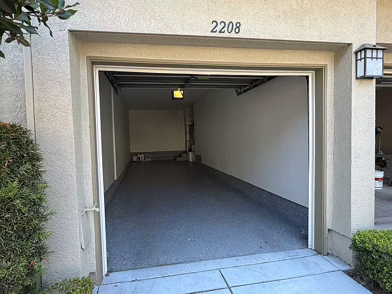 2208 Crescent Oak — Photo 11