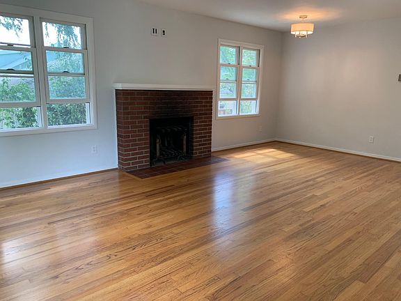 3rd image of 237 San Mateo Ave