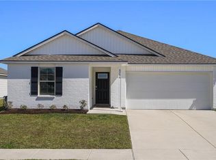 5386 Fulvetta Falls Rd, Slidell, LA 70461