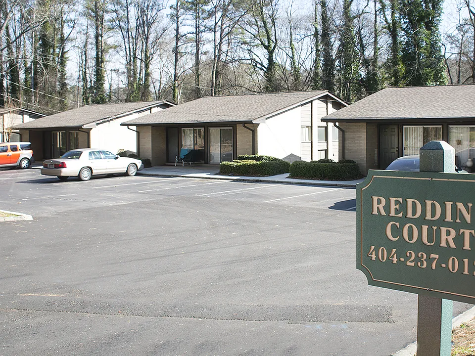 Redding Court | Boutique Living in Brookhaven's Ashford Park