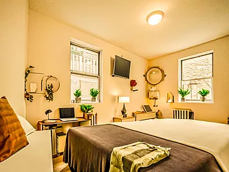 Rented by Manhattan Realty Group