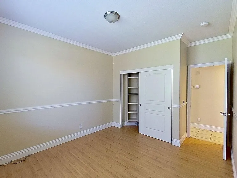 4749 E Bradford Ave — Photo 17