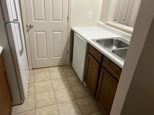 633 Palisades Dr #633 — Photo 6