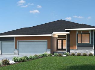 1020 Ford Ln, Waukee, IA 50263