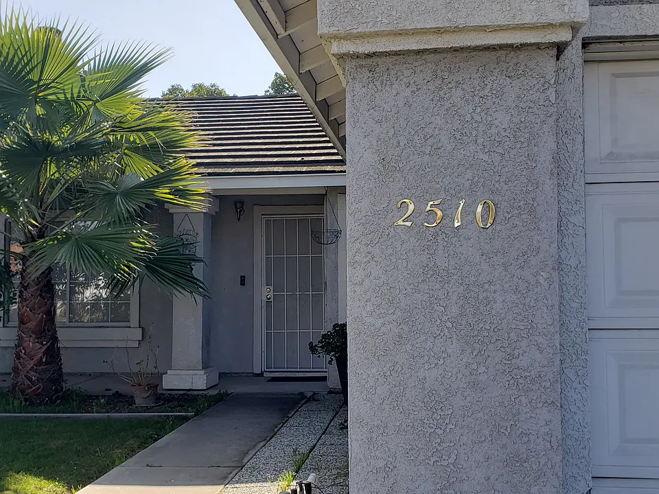 2510 Togninali Ln