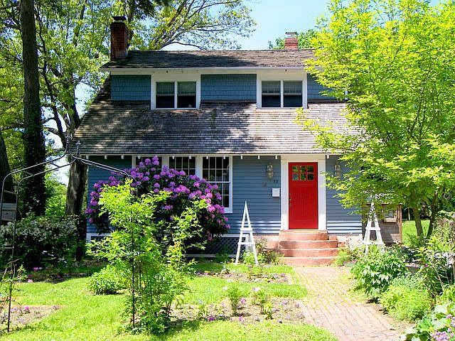 1st image of 38 Marion Ave