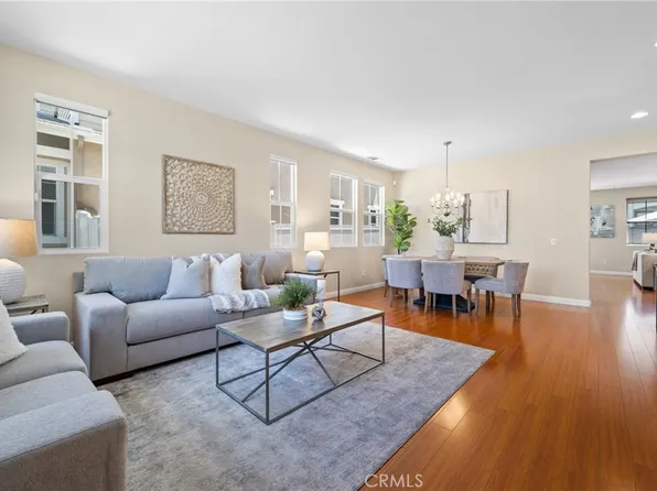 950 Evergreen Cir, Covina, CA 91724