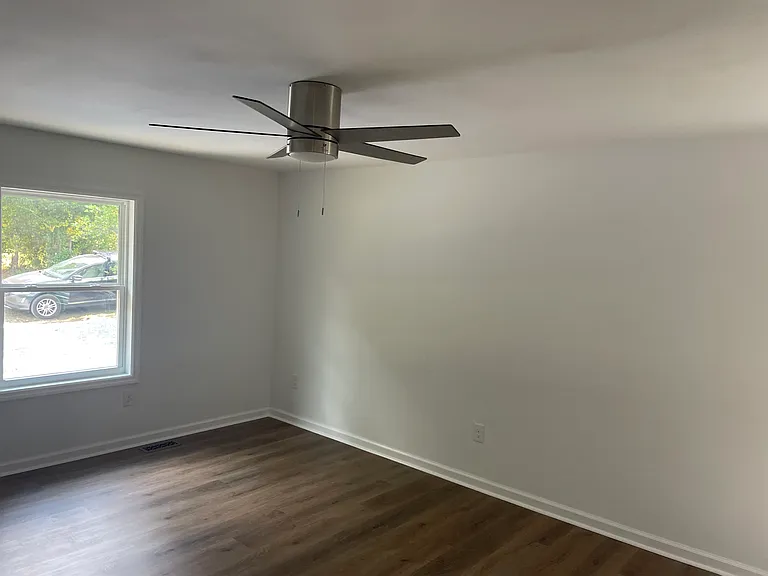 740 Fairway Dr — Photo 11