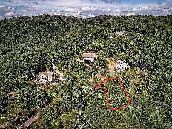 5th image of 0 Black Oak Dr #13
