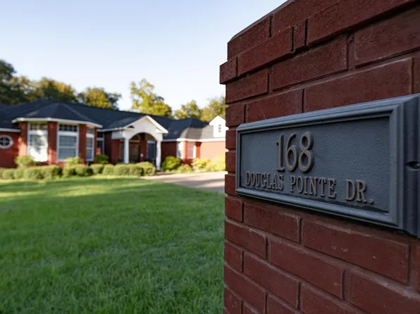 168 Douglas Pointe Dr, Bainbridge, GA 39819