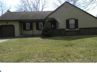 172 Greentree Rd, Turnersville, NJ 08012