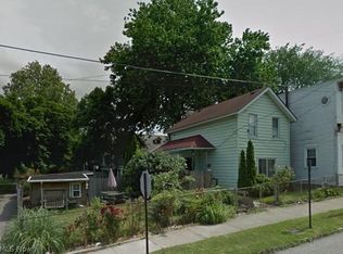 701-703 Literary Rd, Cleveland, OH 44113