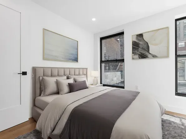 18 East 13th Street image 7 of 13