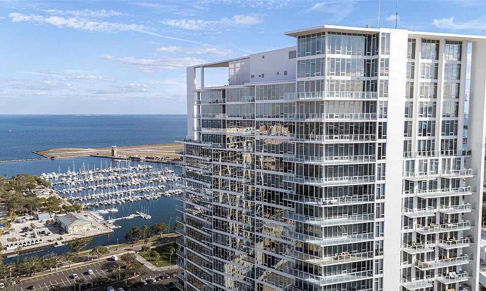 1st image of 175 1st St S APT 1604