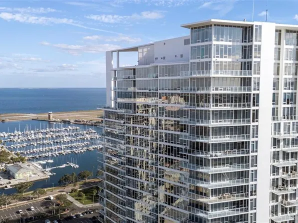 175 1st St S APT 1604, Saint Petersburg, FL 33701