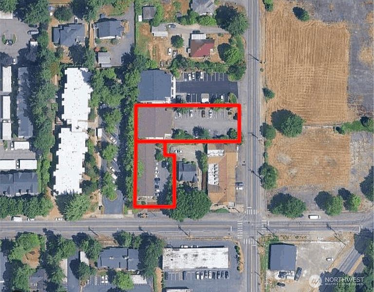 2nd image of 15043 8th Avenue S