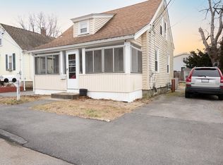 11 Anawan St, Taunton, MA 02780