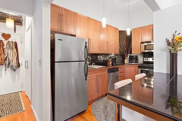 Rented by Corcoran | media 3