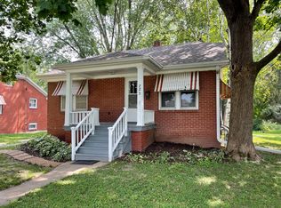 723 Clark St, Galesburg, IL 61401