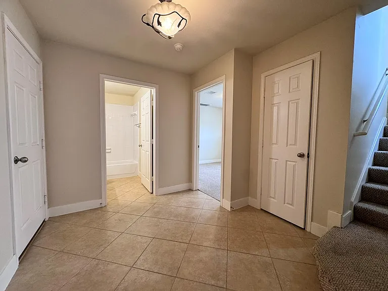 2333 Ann St — Photo 26