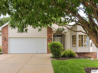 17004 Western Ave, Omaha, NE 68118