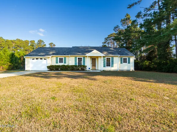 104 Riverside Drive, Beaufort, NC 28516