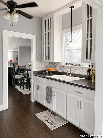 115 W White — Photo 10