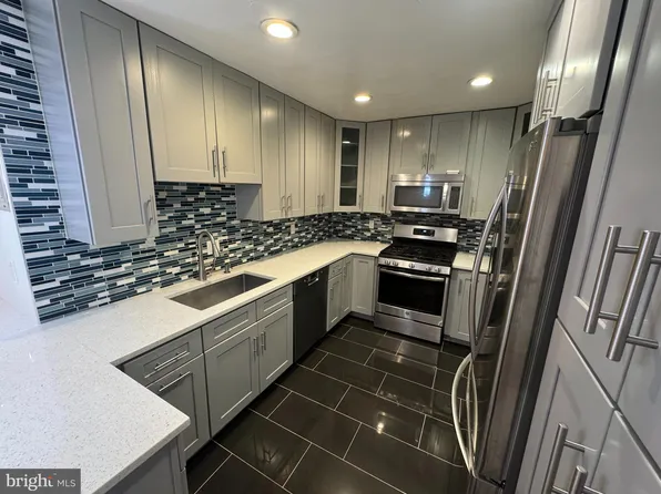 8681 Greenbelt Rd APT T1, Greenbelt, MD 20770